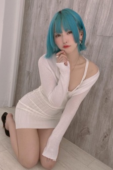女保险公司推销员5